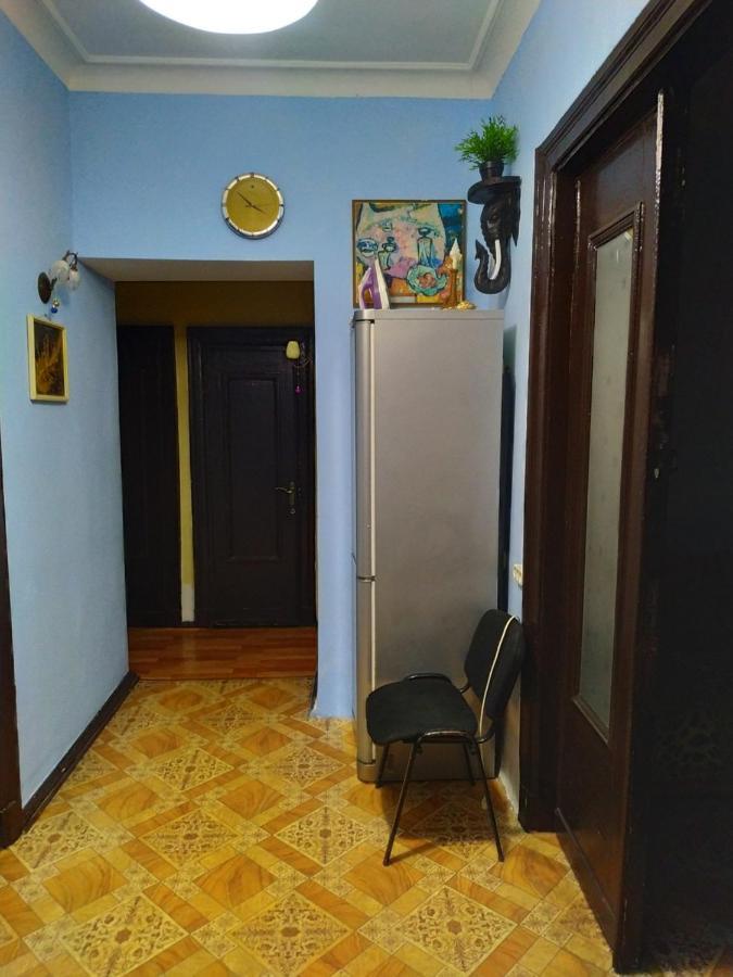 Room In Apartment Kirova 1 Minsk Ngoại thất bức ảnh